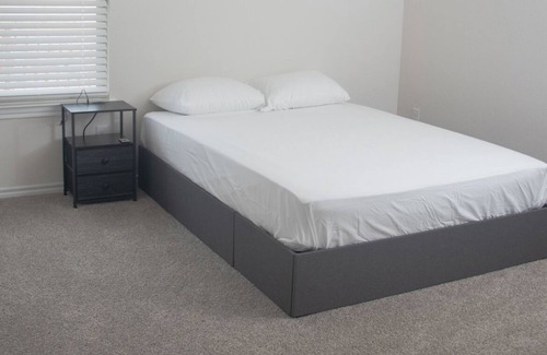Royse City Casa | Spacious room for rent in newly built home! Royse City, Texas near I-30