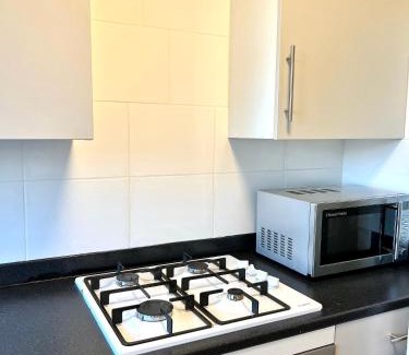 Battersea Casa | Spacious room near the center