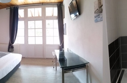 Clairac Hotel | Cabaña 6-8 personas 95 m² con terraza - Château Marith (Piscina, Juegos ...)