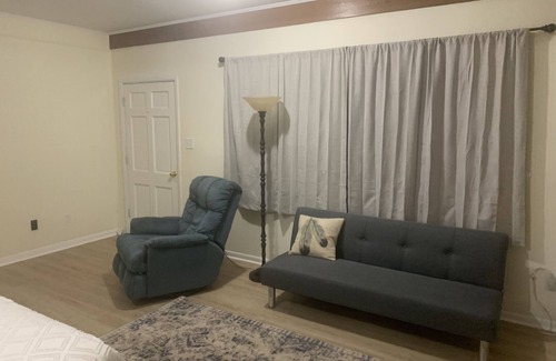 Moss Apartamento | Spacious roomClean safe and comfort.