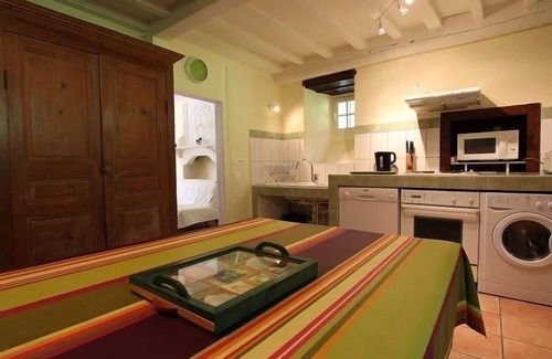 Mazeyrat-Aurouze Cabaña | Casa rural encantadora con terraza grande, cerca de sitios históricos y accesible para PMR