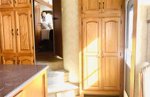 Big Pine Key Alquiler De RV | SPACIOUS RV IN THE KEYS