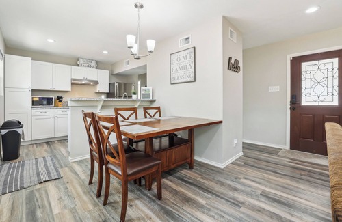 Shearer Hills - Ridgeview Casa | Spacious San Antonio Retreat w/ Private Patio!