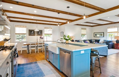 Santa Rosa Apartamento | Spacious Santa Rosa Retreat - Outdoor Kitchen, Pool, Spa
