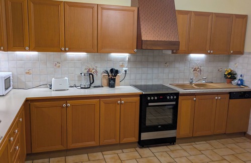 Cluses Apartamento | Spacious + Secluded Savoyard apartment, with great Terrace.