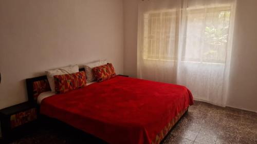 Freetown Apartamento | Spacious, secure, self contained apartment