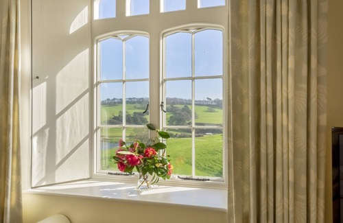 Caerhays Apartamento | Amplio, apartamento independiente dentro de este histórico castillo de Caerhays, a poca distancia de
