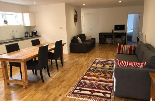 New Cross Apartamento | Spacious self-contained flat - 33AS1