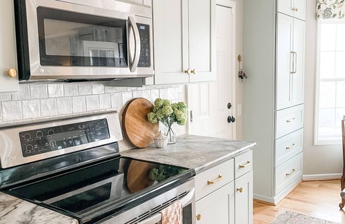 Blacksburg Casa | Spacious, serene retreat near downtown Blacksburg with privacy, outdoor beauty, and modern comfort