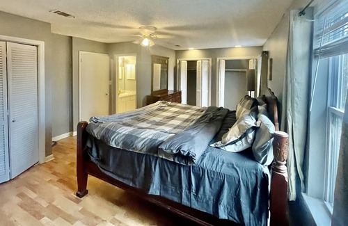 Nashboro Village Casa | Spacious Serene Townhouse