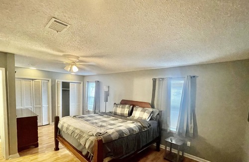 Nashboro Village Casa | Spacious Serene Townhouse