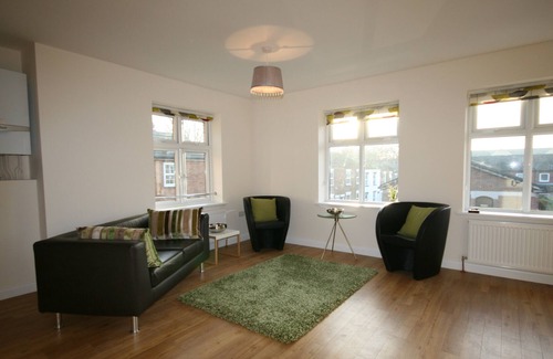 Aylesbury Apartamento | AMPLIO APARTAMENTO CON SERVICIO 2 DORMITORIOS Y 2 BAÑOS EN EL CORAZÓN DE AYLESBURY.