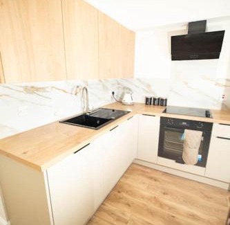 Gorleston-on-Sea Casa | Spacious - Sleeps 5 - Garden - Close To Sea