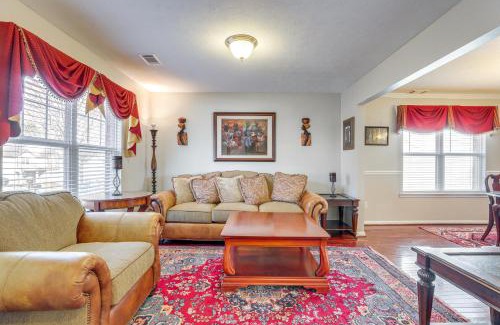 Snellville Casa | Spacious Snellville Home 28 Mi to Atlanta!