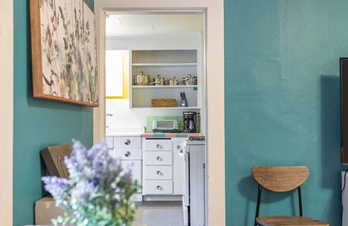 Fremont Casa | Spacious Spunky Multi-Level Unit Near Fremont – Perfect for Your Seattle Getaway!