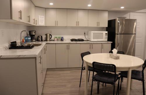 Thorold Apartamento | Spacious stay, 15 min to Niagara Falls & US border