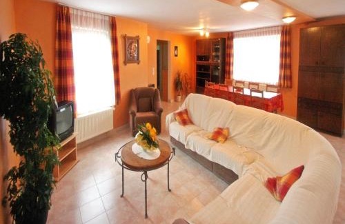 Ondenval Casa | Spacious Stay with Terrace