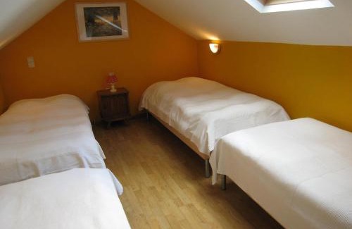 Ondenval Casa | Spacious Stay with Terrace