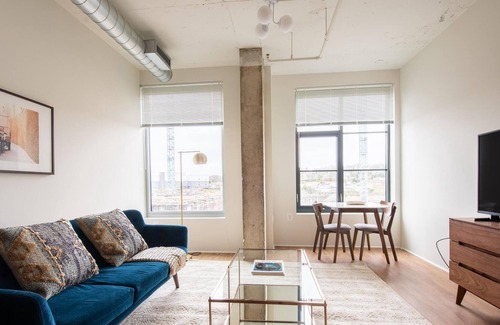 Eisenhower East Apartamento | Spacious Studio in Alexandria w/ Concierge + Gym