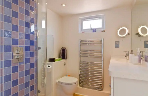 Kew Apartamento | Amplio estudio en Kew con mucha luz