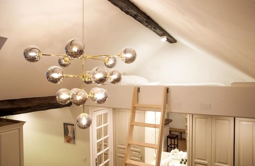 Strasbourg -Saint-Denis Apartamento | Spacious studio in Paris Hyper Center - Smart TV & WIFI - 4P