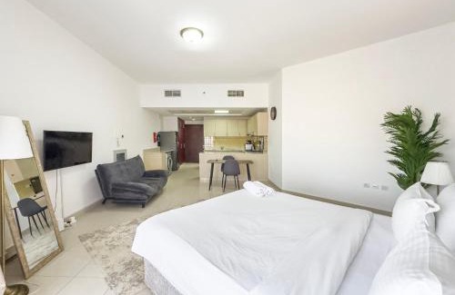 Bab Al Bahr Apartamento | Spacious Studio Retreat in Bab Al Bahr