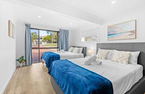 Sunnybank Casa | Spacious Studio Twin Q Beds Sleep 4 Budget Friendly