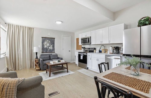 Fredericksburg Apartamento | Spacious studio with full kitchen & bath near Mary Washington