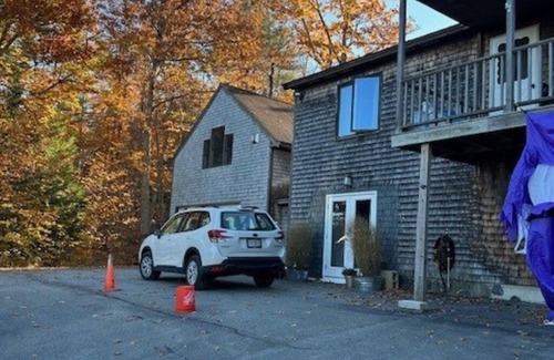 Northwood Apartamento | Spacious Studio With Gorgeous Lake Views