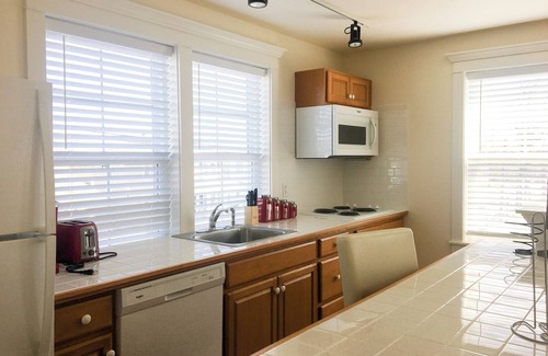 Leacock-Leola-Bareville Apartamento | Spacious & Stylish 2-Bedroom Apartment – Perfect for Getaways or Business Travel