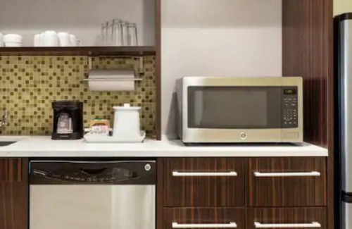 Shearer Hills - Ridgeview Apartamento | Spacious suite in San Antonio