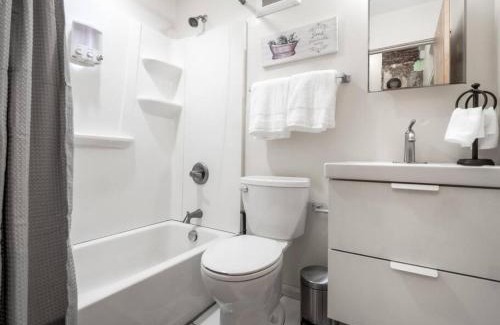 Over-the-Rhine Casa | Spacious Suites in OTR - Findlay Market