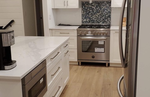 Surfside Casa | Spacious Surfside home just a short walk to Nobadeer Beach!