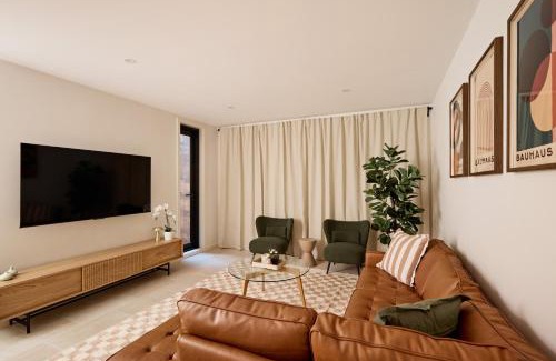 Surry Hills Casa | Spacious Surry Hills Home
