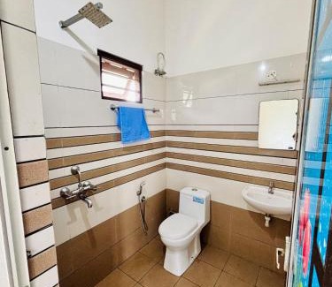 Kakkanad Apartamento | Spacious, Sweet home in town,