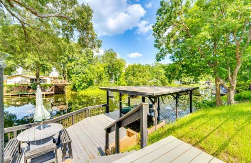 Tavares Casa | Spacious Tavares Home with Private Outdoor Oasis!