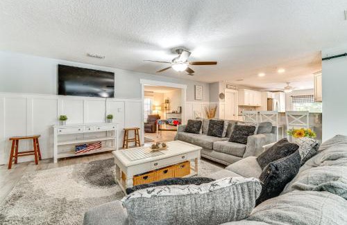 Tavares Casa | Spacious Tavares Home with Private Outdoor Oasis!