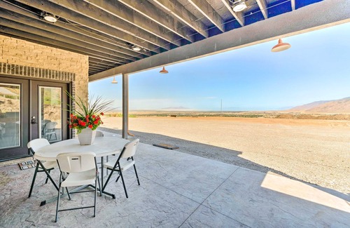 Tooele Apartamento | Spacious Tooele condo w/ glmountain views!