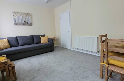 Atherstone Apartamento | Spacious Town Centre Apartment - Home Away From Home with Great Wi-Fi