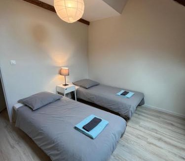 Le Bourg-d'Oisans Casa | Spacious town house in the center of le Bourg d'Oisans