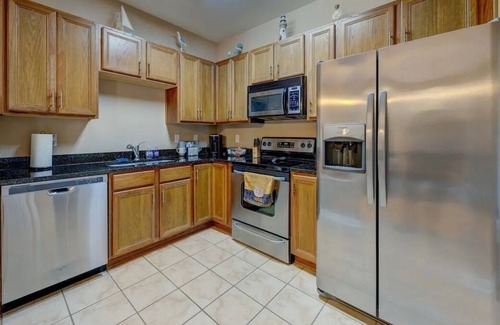 Niceville Casa | Spacious Townhome near Destin and Elgin AFB