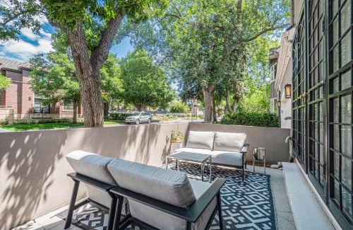 Cherry Creek Casa | Spacious Townhouse W Sauna, Gym & Yard