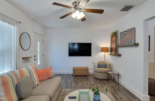 Riverside Heights Casa | Spacious & Tropical | Patio & Grill | Ace Location