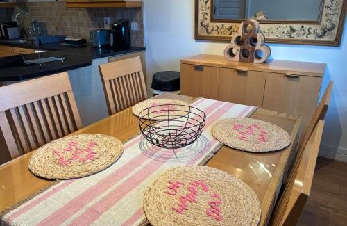 Celbridge Apartamento | Spacious Two Bed near Airport