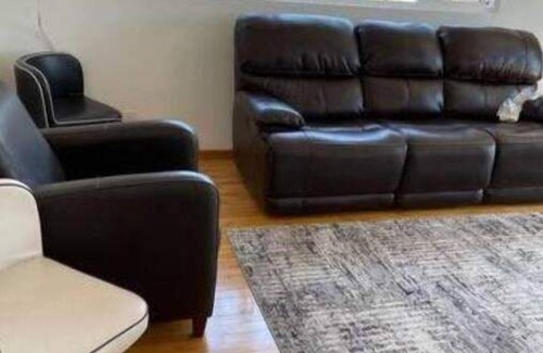 Pico Apartamento | Spacious Two Bedroom in Santa Monica