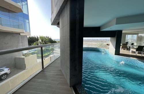 Obhur Al-Janoubiyah Apartamento | Spacious two bedroom apartment with beautiful view of the city and the sea!