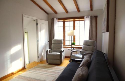 Wayland Casa | Spacious Two Bedroom Apartment
