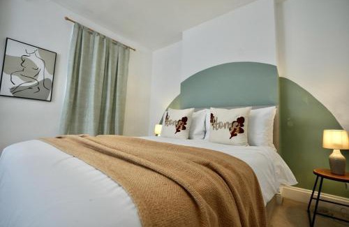 Long Hanborough Casa | Spacious two-bedrooms house, private parking, contractors, relocators