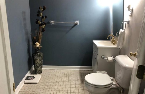 New Market Casa | Spacious Unit with Mountain View