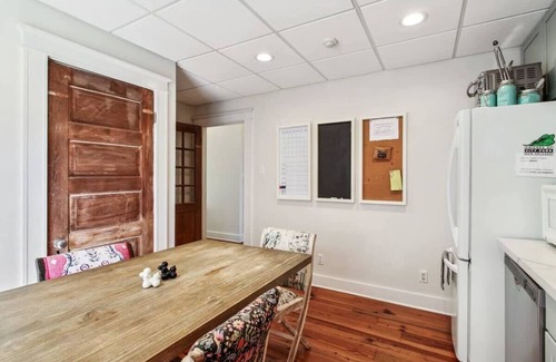 Mid-City Casa | Spacious, Upscale MidCity 4br- Close to Everything